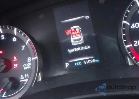 2020 Toyota Highlander L z USA, uszkodzony, nr VIN 5TDCZRBH8LS023439